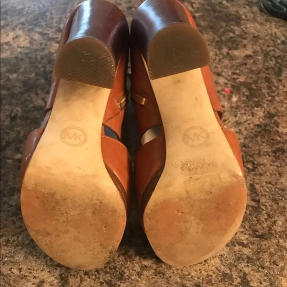 Michael Kors heels - Picture 6 of 7